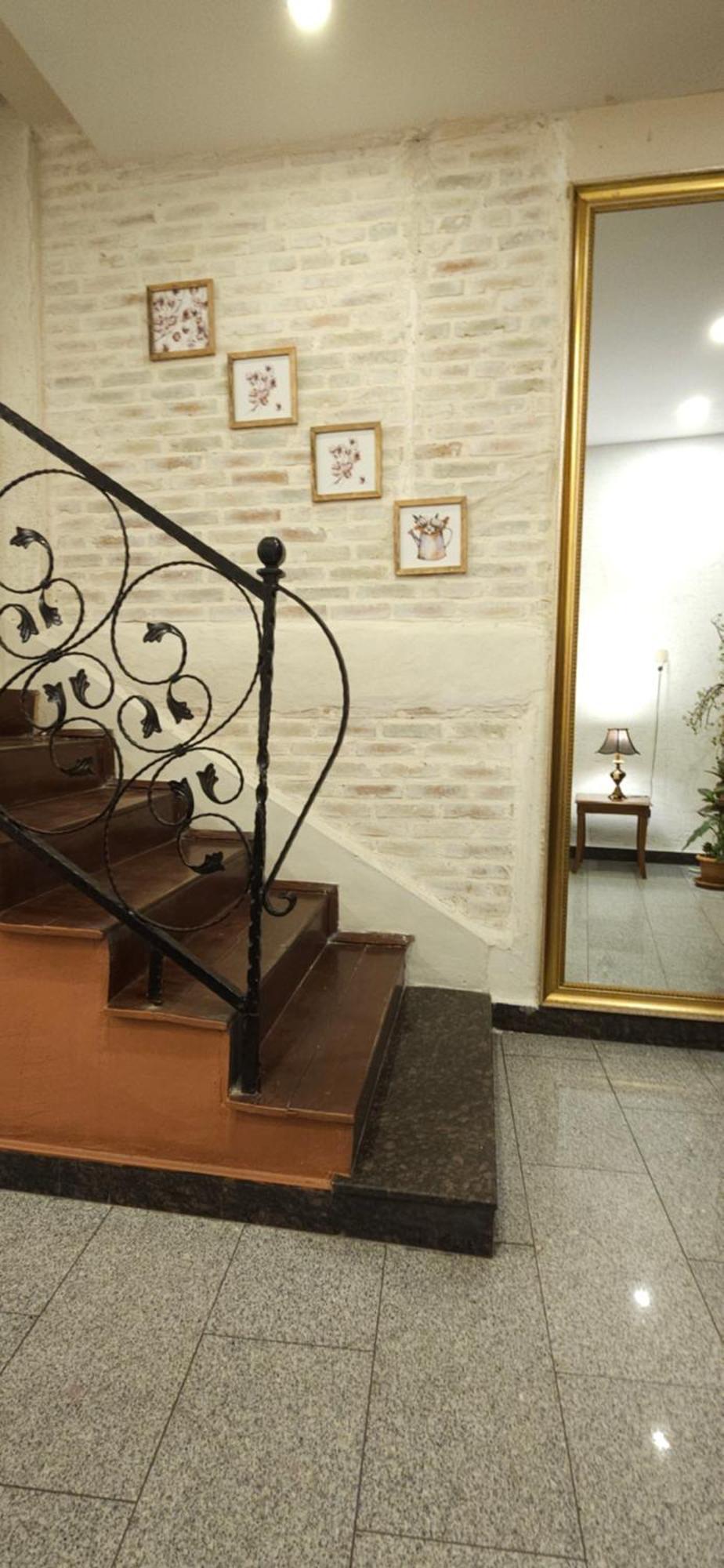 Uenver Hotel Adana Exteriör bild